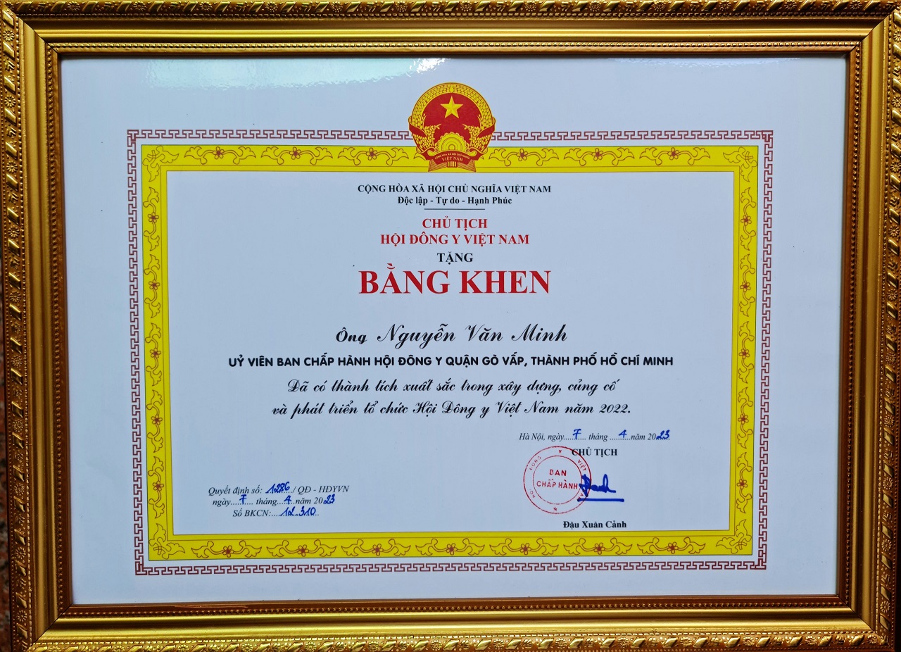 Bằng khen Lương y Nguyễn Văn Minh
